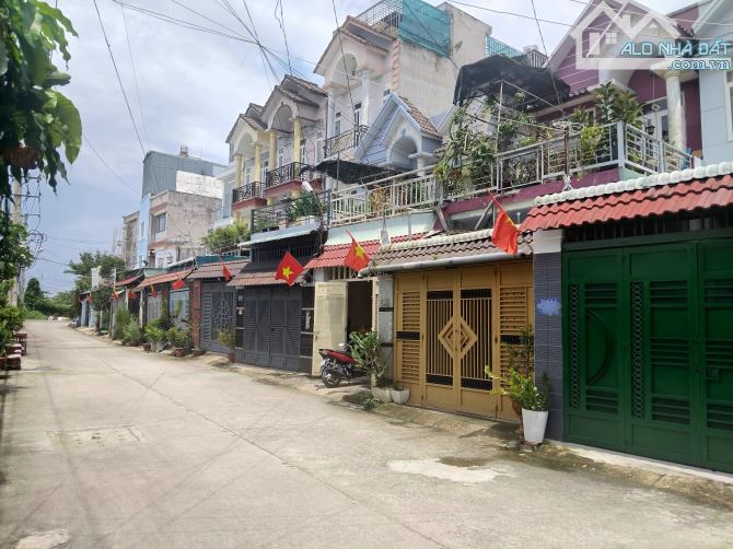 Bán nhà 76m² [4x19]-Q12 Thạnh Lộc 41 Gần Hà Huy Giáp-Hẻm Xe Tải Thông Nhau-Giá 5.1 Tỷ. - 1