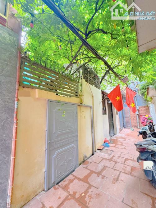 🔥Bán nhà phố Pháo Đài Láng, Đống Đa, ngõ thoáng, 30m ra ô tô, 52m*2T, Giá 13,x tỷ - 1