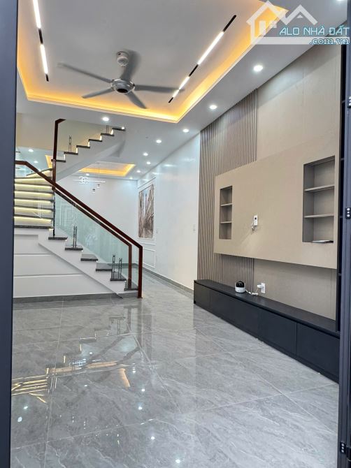 Bán nhà xây mới tại Trung Hành, Đằng Lâm, Hải An. 43m²dn, 3 tầng, chỉ 2,79 tỷ. - 1