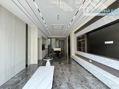 Bán Nhà 204 Cổ Linh, Đàm Quang trung, Long Biên, 52m2, 7 Tầng, gara, Thang Máy - 1