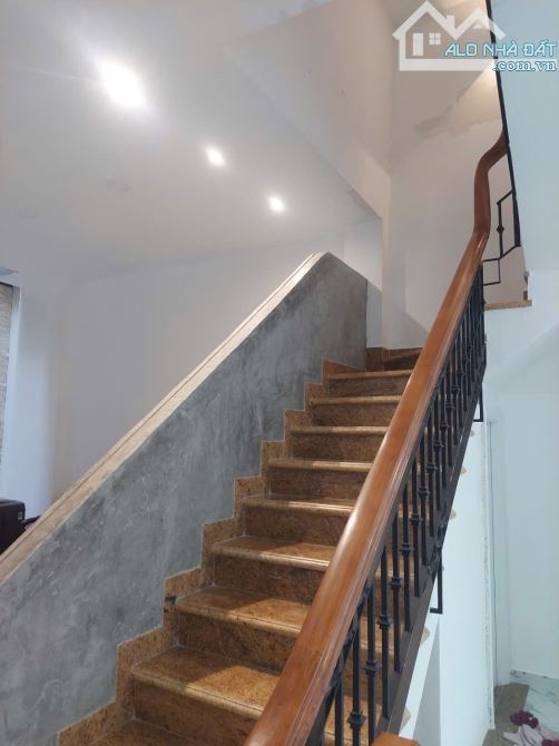 Phan Xích Long, HXH 4m, Dt 64m2(4,7/5mx13m) nở hậu 5m, 4 tầng 4Pn, nhà đẹp giá còn11 tỷ - 1