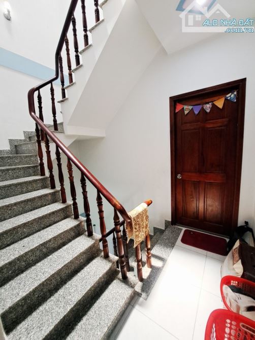 (13)Bán Nhà Giáp Tên Lửa, Đường Lê Đình Cẩn, 67m2, 3 tầng chỉ nhỉnh 5 tỷ - 1