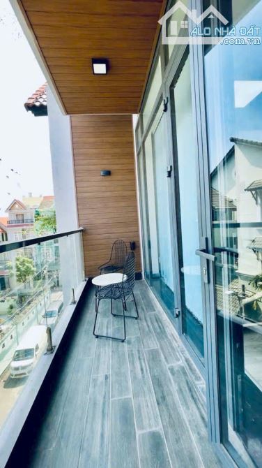 🔥MẶT TIỀN TRẦN NHẬT DUẬT - VỊ TRÍ ĐẮC ĐỊA VỀ KINH DOANH - NGANG HƠN 6M - 57 TỶ - 12
