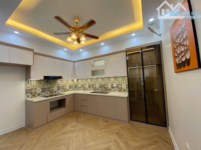 NGUYỄN KHANG 45M2, 6 TẦNG, MT 4M – Ô TÔ TRÁNH, VÀO NHÀ – KINH DOANH VP – 17.9 TỶ - 13