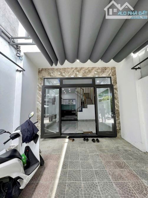CHO THUÊ NHÀ 3 TẦNG MỚI ĐƯỜNG:  NGUYỄN HUY TỰ - HOÀ MINH - 14