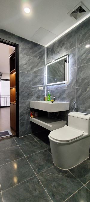 Nhà đẹp 6 tầng thang máy ngõ 279 Đội Cấn, 40m2 gần oto, full nội thất. Giá 11.5 tỷ - 17