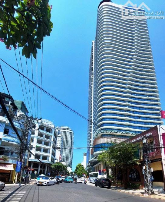✅ Bán nhà mặt tiền Nguyễn Thị Minh Khai,, ngang 10.5m cách biển 600m - 2