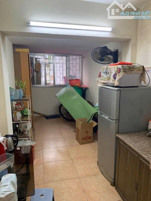CĂN HỘ TẬP THỂ NAM ĐỒNG, NGÕ RỘNG, THOÁNG, GẦN HỒ, DT 40M2 GIÁ 3,6 TỶ - 2