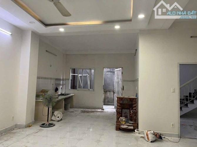 Rẻ không ngờ, mặt tiền KD Phan Văn Hớn, Bà Điểm, Hóc Môn, 307m2, nở hậu, chỉ 17,x tỷ - 2