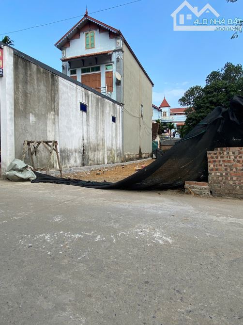LÔ ĐẤT TRỤC CHÍNH PHÙ HỢP XÂY TRỌ GIÁ ĐANG RẺ HƠN THỊ TRƯỜNG 2  GIÁ - 2