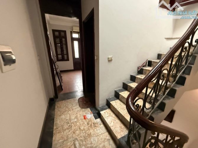 CHÍNH CHỦ CẦN BÁN NHÀ  MẶT PHỐ CÙ CHÍNH LAN Q THANH XUÂN. DT 45M2 4T MT 4,5M GIÁ 18.9 TỶ. - 2