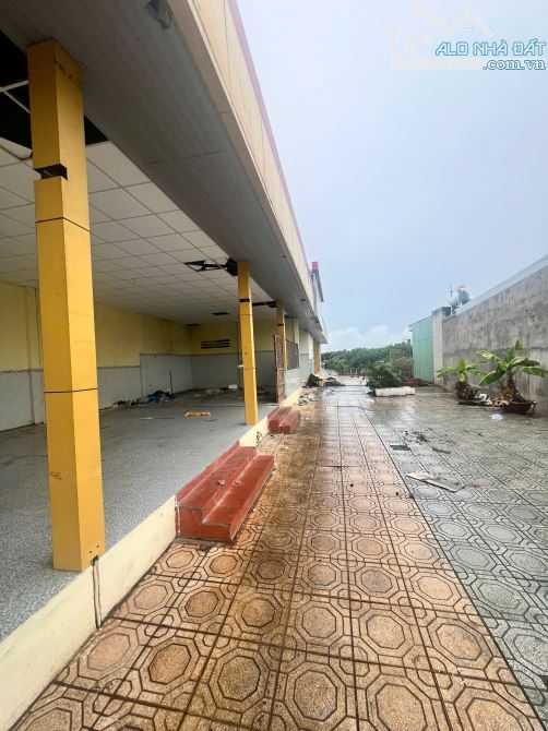 Bán gấp lô mặt tiền nguyễn thông 493m2 thổ cư, mặt sau giáp sông - 2
