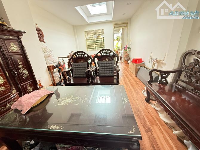 BÁN NHÀ QUẬN 1 – HẺM XE HƠI PHAN VĂN TRƯỜNG – 2 MẶT TIỀN ĐẸP – 4 TẦNG – CHỈ 20.9 TỶ. - 2