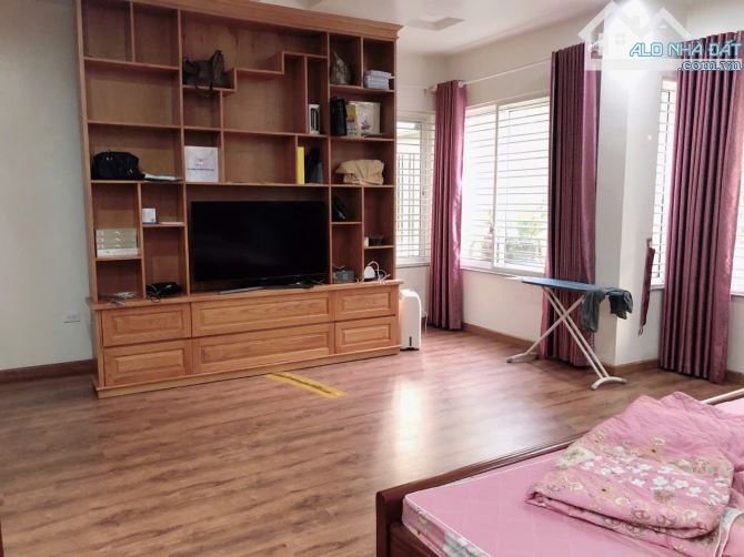 CHỈ  2X TỶ - SỞ HỮU NHÀ LÔ GÓC KINH DOANH ĐẸP NHẤT QUANG TRUNG - HÀ ĐÔNG ,KINH DOANH TỐT - 1