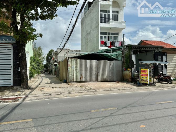 Bán đất góc hai mặt tiền đường Tô Ngọc Vân, Quận 12 dt 6x24m - 2