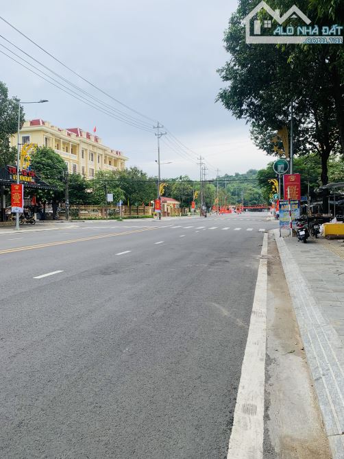 🌟🌟🌟 Bán đất mặt tiền Đường Phạm Văn Đồng . TT tp . Quảng ngãi - 2
