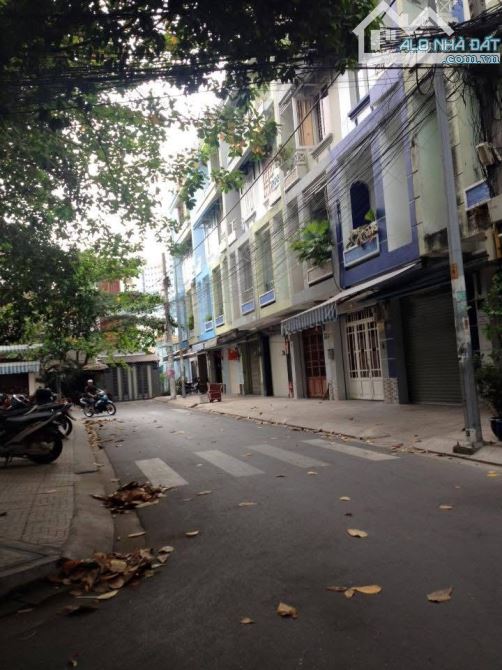 Bán gấp nhà đường Lê Ngã, phường Phú Trung, Quận Tân Phú, 4x14m, 4 tấm - 2