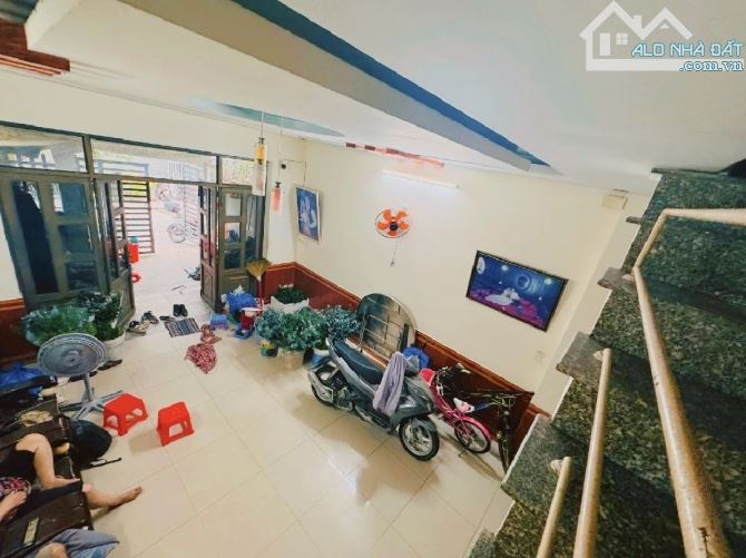 🌈 BÁN NHÀ 3 TẦNG - ĐƯỜNG 7M5 - SÁT BIỂN - KHU VỰC DU LỊCH ĐI BỘ - NHIỀU CĂN HỘ CHO THUÊ - 2