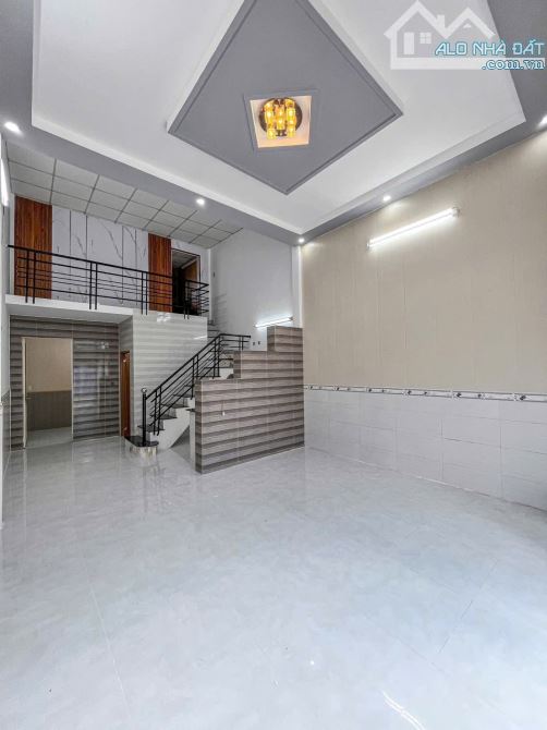 BÁN NHÀ TRỤC CHÍNH KHU SƠN THUỶ GIÁ MỀM - 2