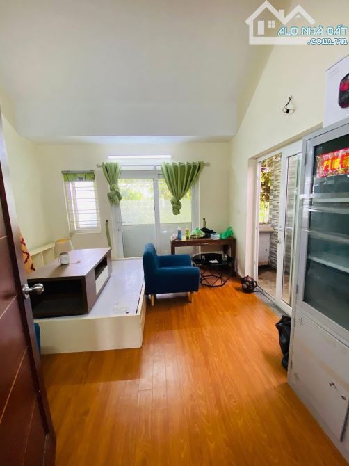 Bán nhà đường Khuất Duy Tiến 95m 3T - MT7.8m - Ô tô tránh - Kinh doanh 26.8 tỷ - 2