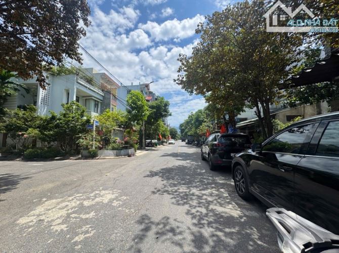 LÔ ĐẤT 3 MẶT THOÁNG KỀ LÔ GÓC ĐƯỜNG PHẠM VẤN - 101M2  CÁCH BIỂN CHỈ 200M CHỉ NHỈNH 13 TỶ - 2