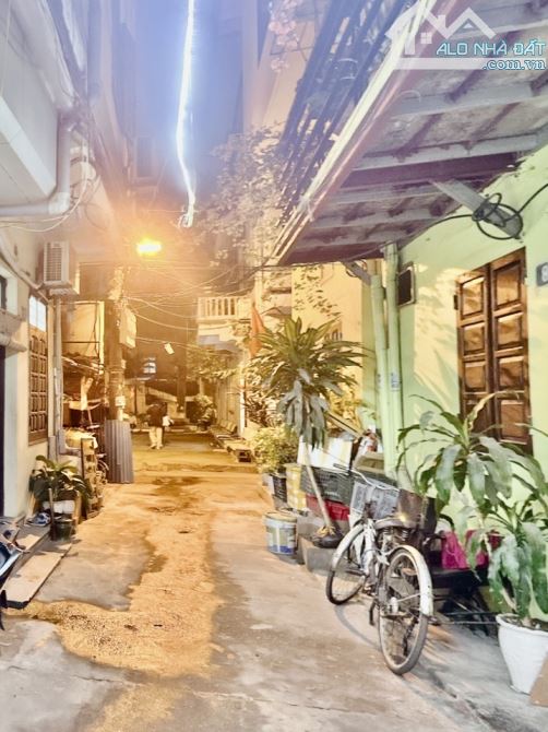 Bán Nhà Việt Hưng 47m2-hơn 7 tỷ-DÂN XÂY-Ô TÔ-FULL NỘI THẤT- GẦN ẶT PHỐ-HÀNG HIẾM-SỔ VUÔNG - 2