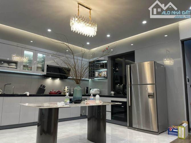 Bán nhà Ngọc Lâm, Long Biên: 35m2, 5 tầng, 7.45 tỷ, ngõ nông, ô tô tránh, full đồ - 2