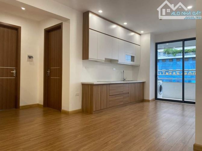 hiếm ! Cho thuê căn hộ 90 Nguyễn Tuân. 97m2. 3 phòng ngủ 2wc. có đồ cơ bản. giá chỉ 15tr. - 2