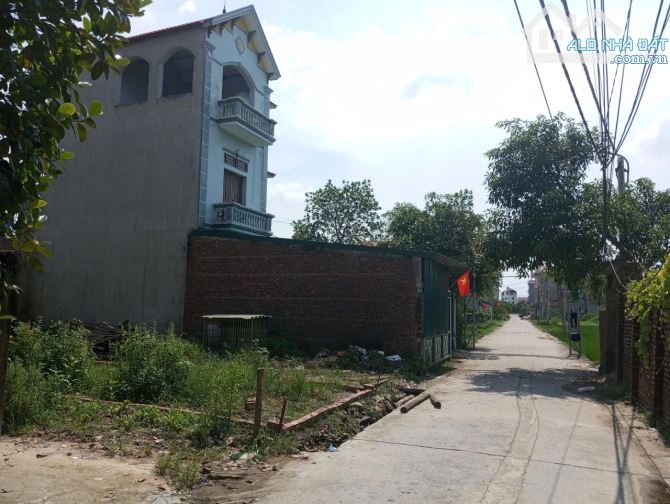 BÁN ĐẤT THUẬN THÀNH, BẮC NINH. 80M2 * MT 4,5M * 2,75 TỶ. Ô TÔ TRÁNH, KINH DOANH - 2