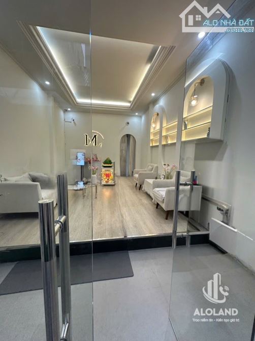 Bán nhà 109 Nguyễn Bỉnh Khiêm 2 chiều Quận 1, 4x16m, 4 tầng. Chỉ 18.5 tỷ - 2