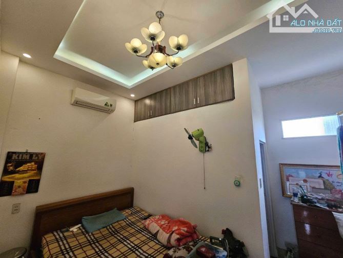 BÁN NHÀ HẺM 6M ĐƯỜNG 21- NGUYỄN XIỂN, 4,3X12M, 3 TẦNG, 5,2 TỶ - 2