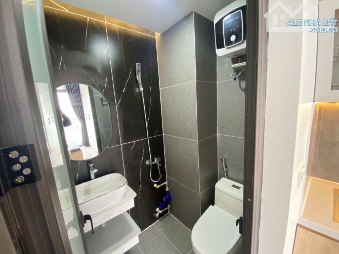 Cho Thuê CCMN 24 Phố Lụa Vạn Phúc Hà Đông 20m2 Studio Cửa Sổ Ban Công Giặt Riêng Thang Máy - 2