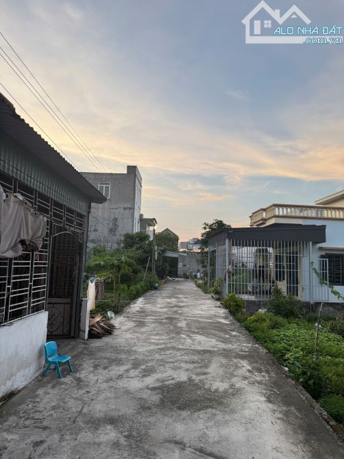 Bán đất Hòa Nghĩa 104m2 ngõ 5m giá chỉ 1,x tỷ - 2