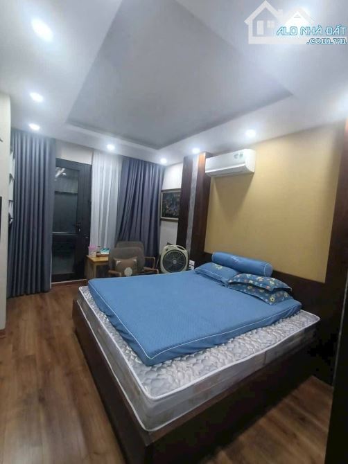 Bán nhà Trần Cung, DT 38m, MT 3,8m, lô góc, mặt ngõ 4m, nhà mới, tặng full nội thất - 2