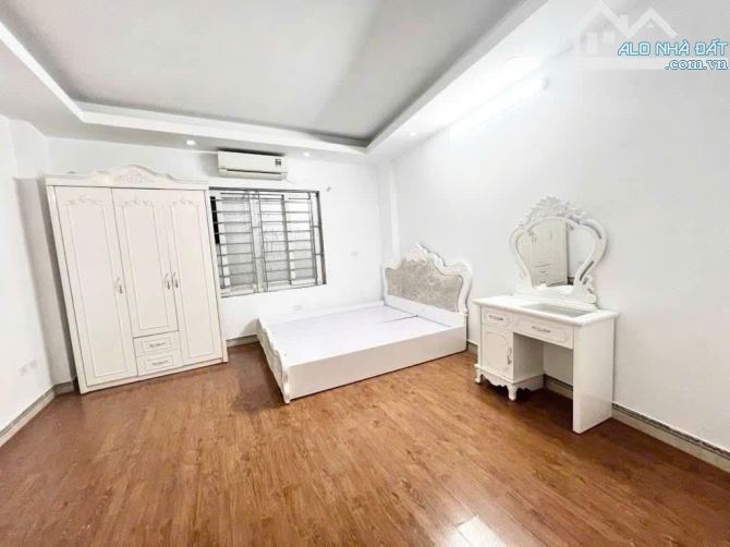 Siêu phẩm nhà Triều khúc, 6 tầng, 30m ra ô tô tránh, Nội thất VIP - 2