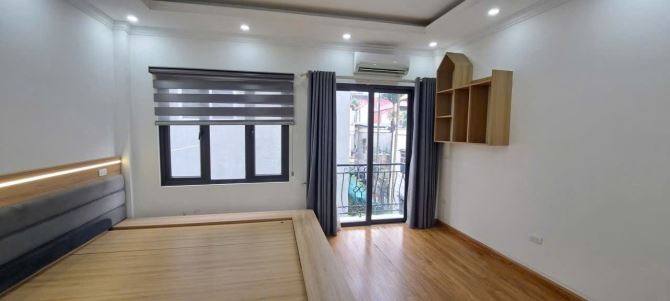 NHÀ ĐẸP MỚI TOANH NGUYỄN VĂN CỪ, LONG BIÊN - FULL NỘI THẤT - 2