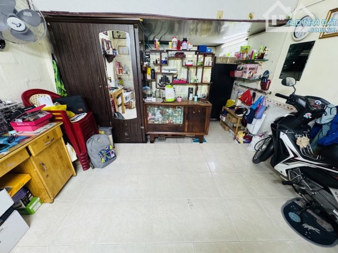 🌟 Nhà hẻm kinh doanh ô tô – 40m² vuông vức – Khu VIP Quận 10 Mã số: NTK-25.8-600 - 2