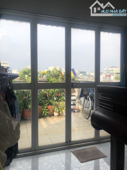 NHỈNH 5 TỶ- NHÀ 4 TẦNG- LÔ GÓC CÓ CỬA HÔNG THOÁNG MÁT- CÓ THỂ CẢI TẠO THÀNH CĂN HỘ DỊCH VỤ - 2