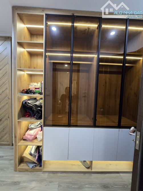 Chính chủ bán nhà đẹp 42m, 7 tầng, thang máy, ở sướng, kinh doanh đỉnh cao, Khương Hạ - 2