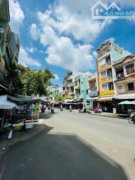 NHÀ ĐẸP HOÀNG HOA THÁM – 74M² – 5 TẦNG – GIÁ CHỈ 11.5 TỶ - 2