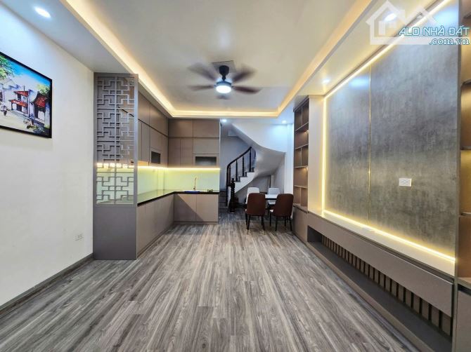 BÁN NHÀ TRUNG TÂM MỸ ĐÌNH – NGÕ NÔNG BA GÁC – 30M² – 5 TẦNG – FULL NỘI THẤT – GIÁ 6.8 TỶ - 2