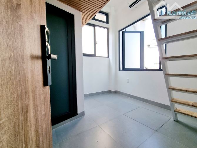 bán nhà ngay khu D2 phường 26 ,quận bình Thạnh .DT:4x23.6m .NH4.7m .CN76m2 .2 tầng .8p CHD - 2