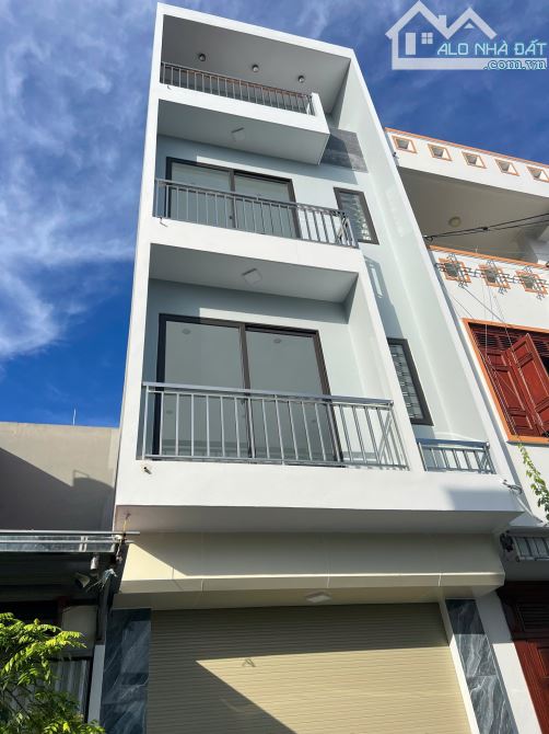 Bán nhà 4 tầng Vũ Phúc oto đỗ cửa - 2