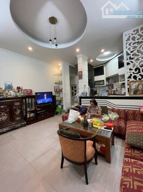BÁN NHÀ LÕI ĐỐNG ĐA – 54M² – 4 TẦNG – PHÂN LÔ BÀN CỜ – Ô TÔ ĐỖ CỬA – GIÁ 9.6 TỶ - 2