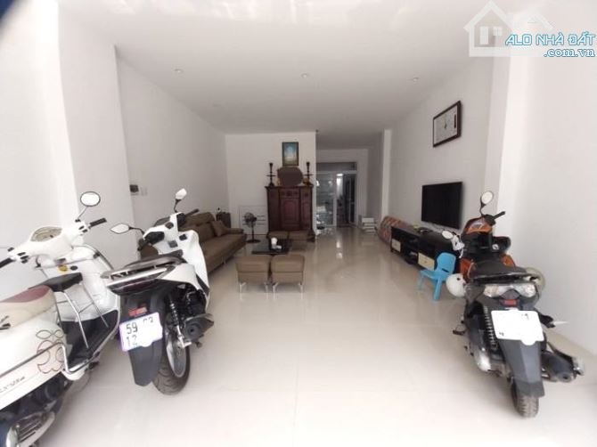 Mặt tiền kinh doanh 4 tầng đường LÊ THỊ RIÊNG, Thới An, Quận 12 - Diện tích 78m2 (5 x 17), - 2