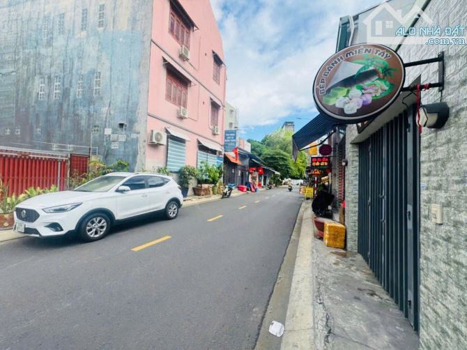 Bán khuôn đất cực rẻ 320m2 Ung Văn Khiêm, Bình Thạnh chỉ 27 tỷ - 2