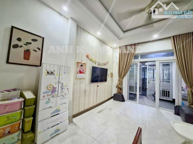 Bán Nhà 3 Tầng Hẻm Xe Hơi Đường Tân Hoà 2 - Hiệp Phú, Nhà Mới - Giá 5.8 Tỷ Cơ hội sở hữu c - 2