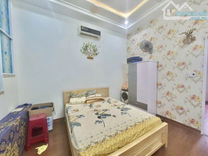 BÁN NHÀ 3 TẦNG 3 MÊ ( 2 MẶT KIỆT ) - KIỆT 421  LÊ DUẨN ,THANH KHÊ_3.95TI - 2