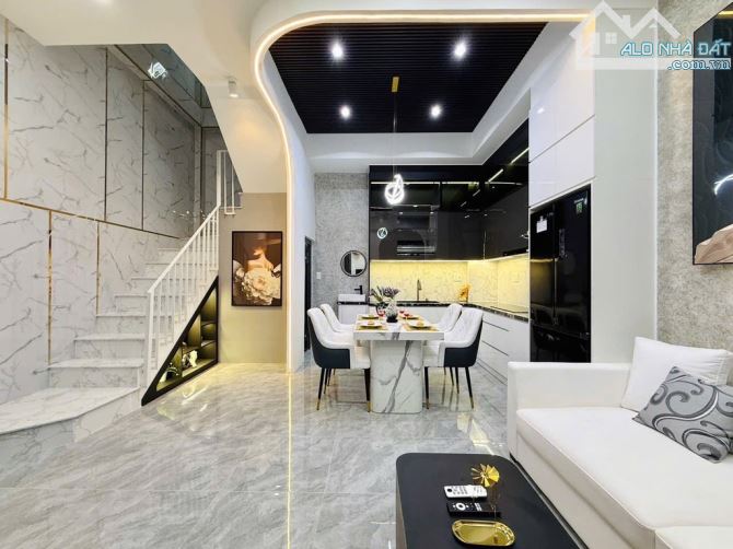 THỐNG NHẤT GÒ VẤP.  3 TẦNG. KHU VIP CAO TẦNG - LÔ GÓC 2MT KO LỘ GIỚI - HẺM XE TẢ - 2
