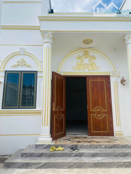 💎 Nhà Đẹp mới xây (5 x 32m) đường rộng xe hơi Vivu cạnh Công ty May Công Tiến - 2